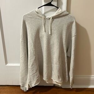 Woman’s Nike yoga sweatshirt size XL new with tags